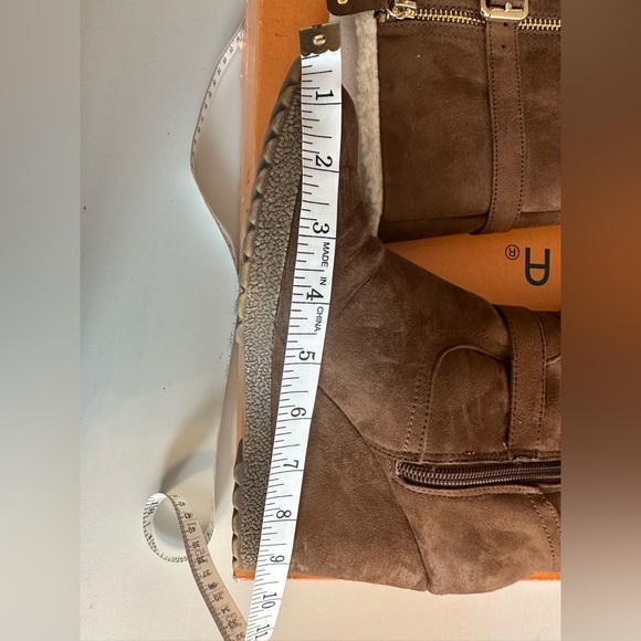 Unisa Knee High Wedge Boots - 8.5 - Picture 4 of 13